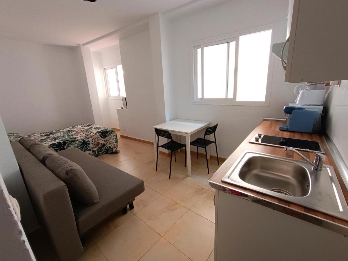 Apartamentos Duende Málaga Extérieur photo