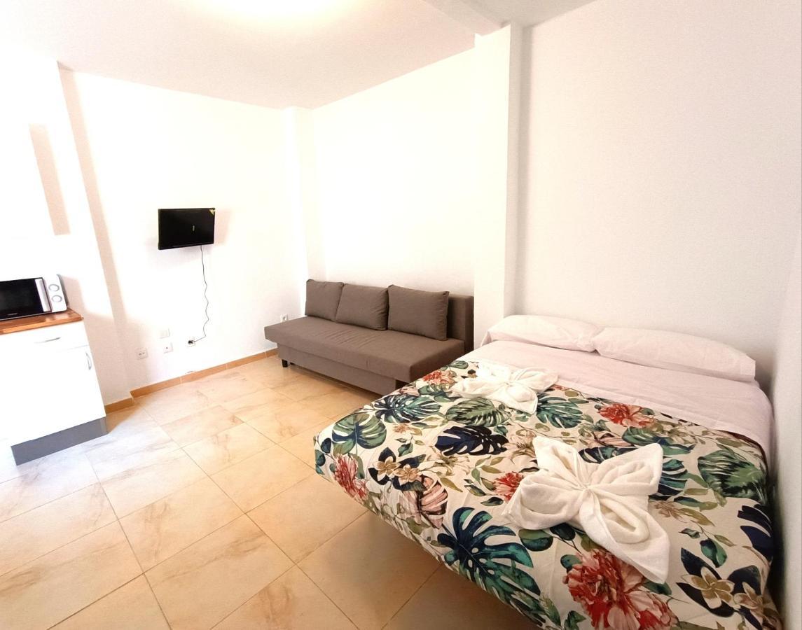 Apartamentos Duende Málaga Extérieur photo